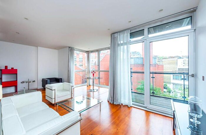 2 Bedroom Flat To Rent In Hepworth Court, Grosvenor Waterside, Gatliff Road, Sloane Square, SW1W