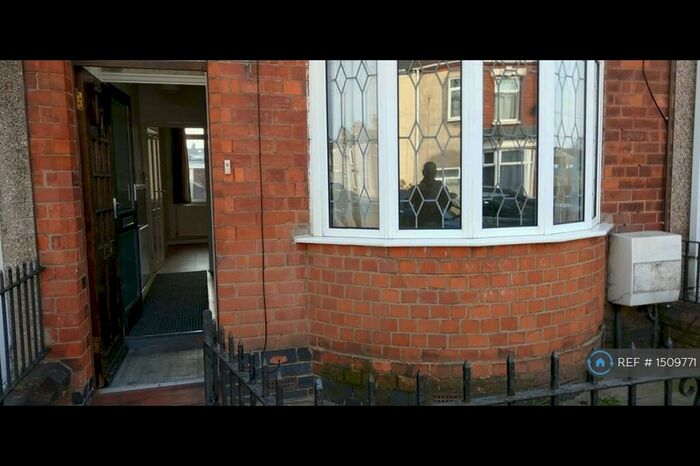 4 Bedroom Terraced House To Rent In Weelsby Street, Grimsby, DN32