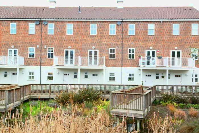 4 Bedroom Terraced House To Rent In Beaumont Drive, Worcester Park, KT4