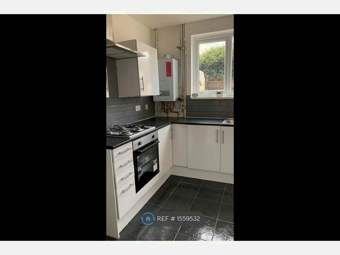 3 Bedroom Terraced House To Rent In Rodney Street, Birkenhead, CH41