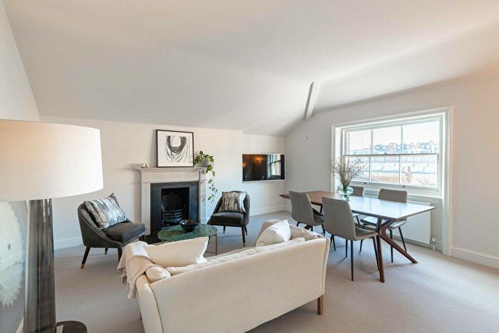 2 Bedroom Flat To Rent In Cadogan Gardens, Knightsbridge, SW3