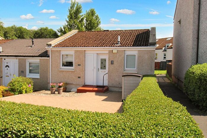 1 Bedroom Bungalow For Sale In Mains Wood, Erskine, Renfrewshire, PA8