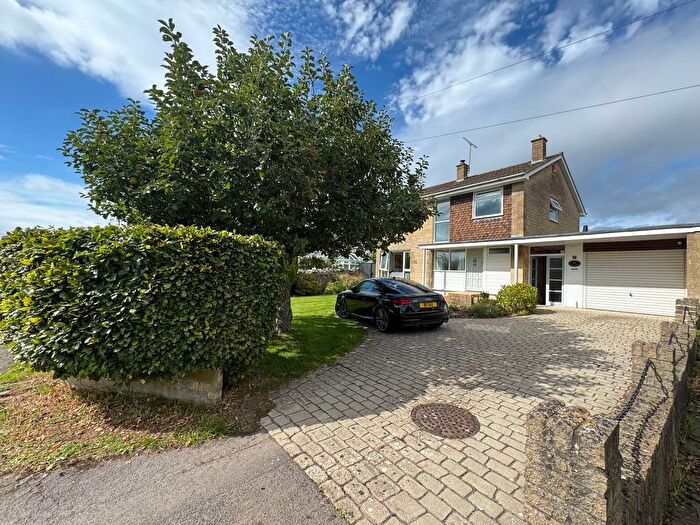 4 Bedroom Detached House For Sale In Tockington, Nr Bristol, BS32