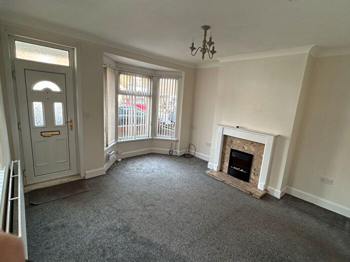 2 Bedroom Semi-Detached House To Rent In Perth Street West, Hull, Yorkshire, HU5