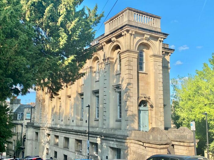 2 Bedroom Flat To Rent In Guinea Lane, Bath, BA1