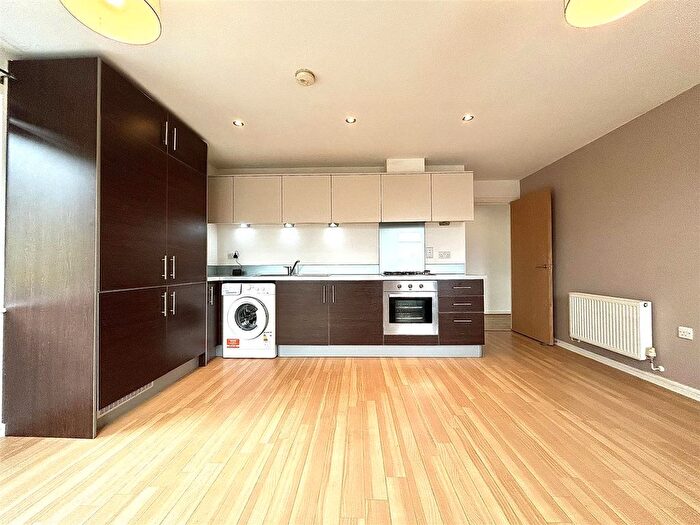 2 Bedroom Flat To Rent In Alexandra Road, Newhall, CM17