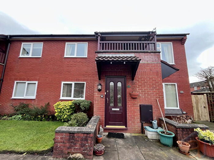 2 Bedroom Apartment For Sale In Hawkshead Street, Southport, PR9