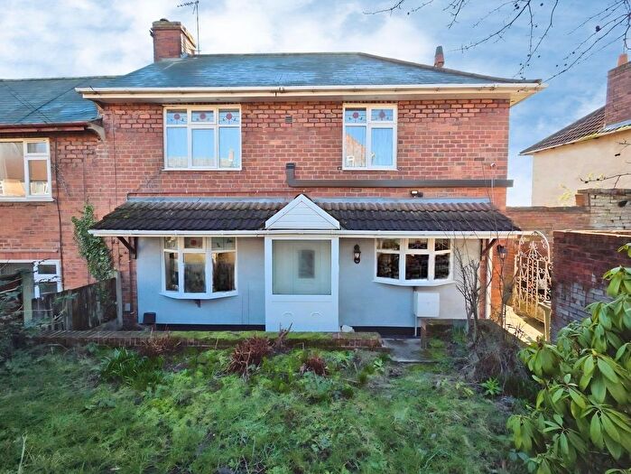 3 Bedroom Semi Detached House For Sale In Sycamore Street, Church Warsop, Mansfield, NG20