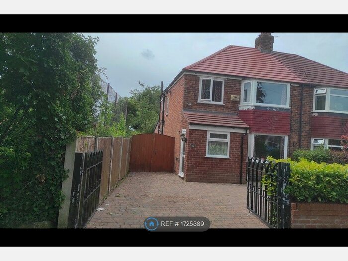3 Bedroom Semi-Detached House To Rent In Woodhouse Lane East, Timperley, Altrincham, WA15
