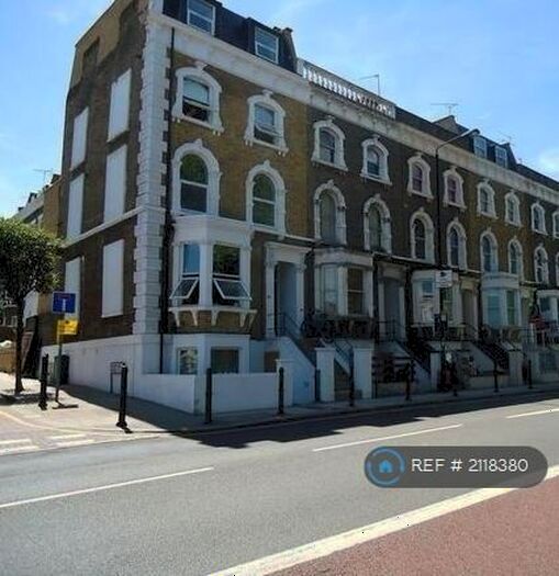 2 Bedroom Flat To Rent In Lavender Hill, London, SW11