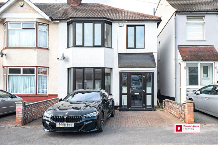 3 Bedroom Semi-Detached House To Rent In Wadeville Avenue, Chadwell Heath, Romford, Essex, RM6