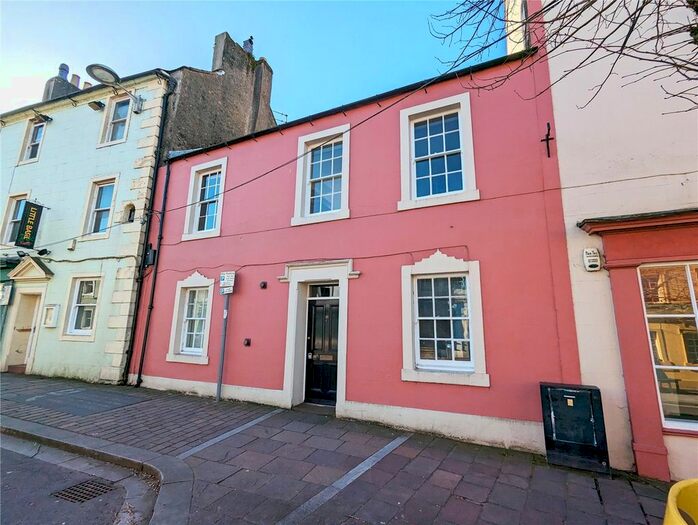 1 Bedroom Flat To Rent In Market Place, Cockermouth, Cumbria, CA13