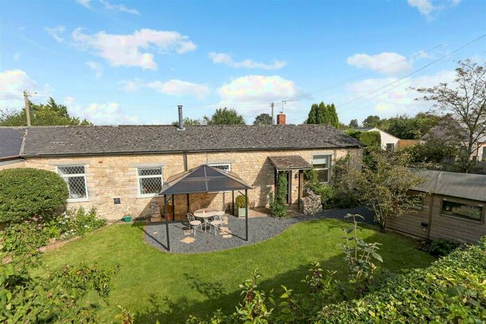 3 Bedroom House For Sale In Cowcombe Lane, Chalford, Stroud, GL6