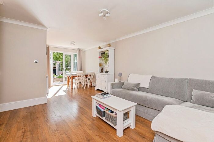 3 Bedroom Semi-Detached House For Sale In Lancer Way, Billericay, Essex, CM12