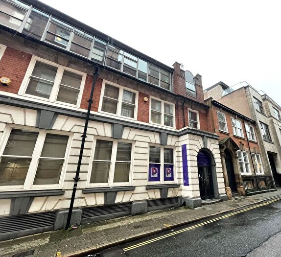 Studio For Sale In Halley House, - Hounds Gate, Nottingham, NG1