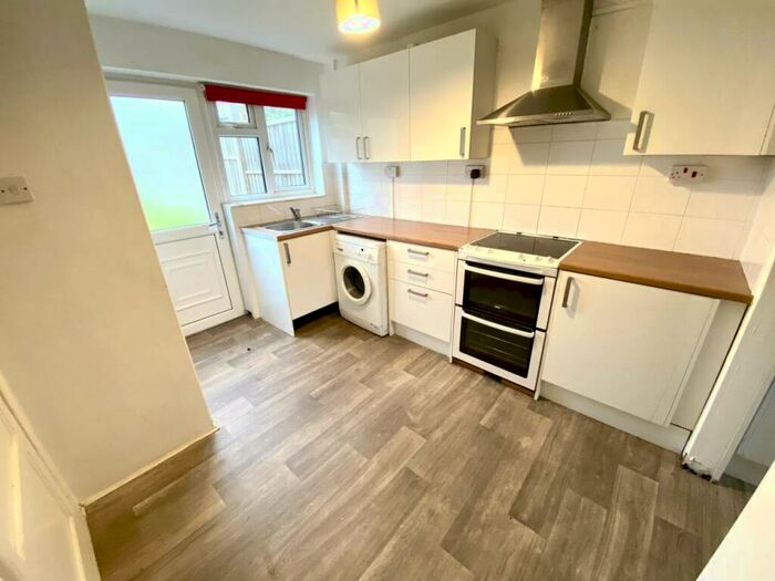 4 Bedroom Terraced House To Rent In Rudhall Grove, Manor Farm, Bristol, BS10