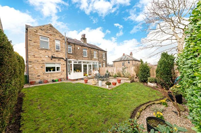 4 Bedroom Semi Detached House For Sale In Bradshaw Road, Honley, HD9