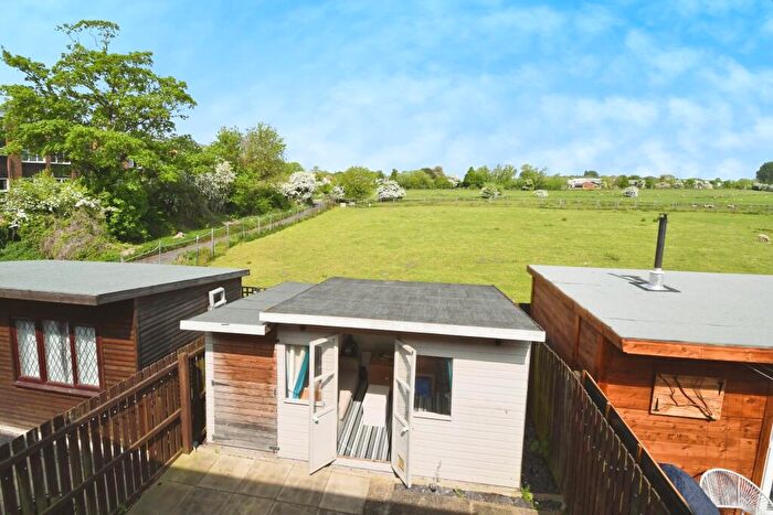 3 Bedroom Semi-Detached House For Sale In Maltkiln Close, Sleaford, NG34