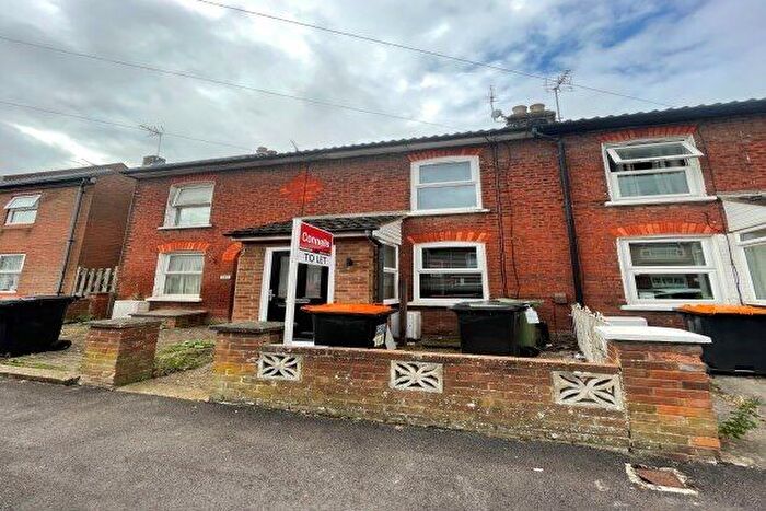 2 Bedroom Property To Rent In Victoria Street, Dunstable, LU6