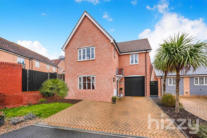 3 Bedroom Detached House For Sale In Sarah Rand Road, Hadleigh, IP7