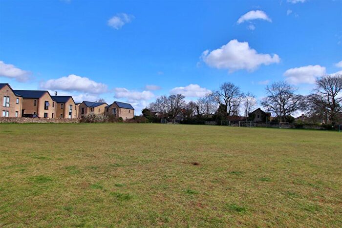 2 Bedroom Coach House To Rent In Windell Street, Combe Down, Bath, BA2