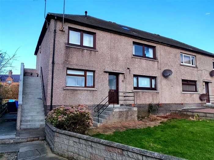 3 Bedroom Apartment For Sale In Forrest Place, Peterhead, AB42