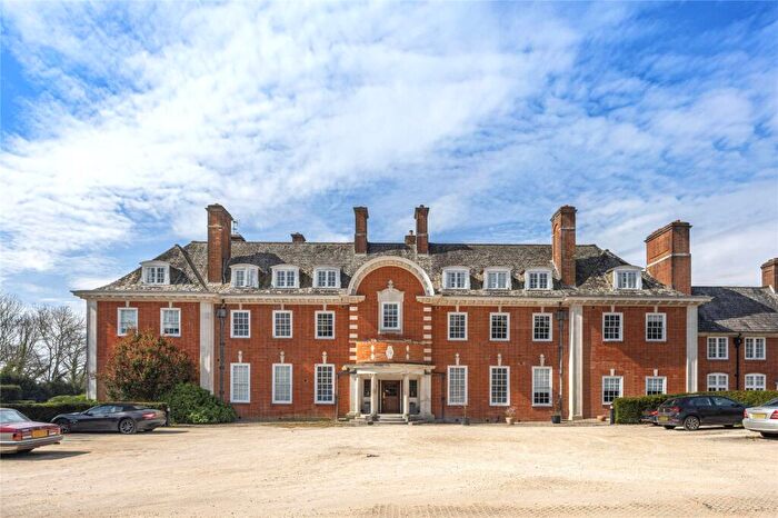 2 Bedroom Apartment For Sale In Brantridge Lane, Balcombe, Haywards Heath, West Sussex, RH17