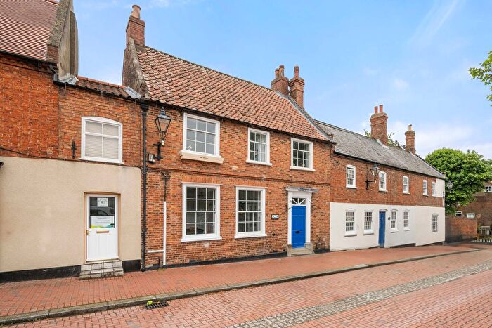 3 Bedroom Terraced House For Sale In West Street, Horncastle, LN9