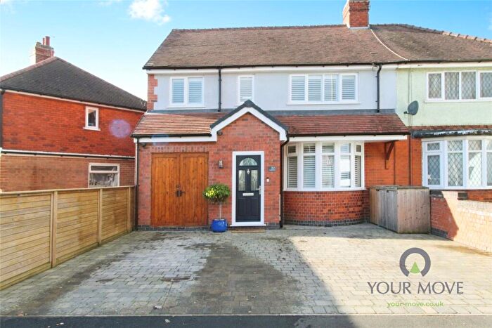 3 Bedroom Semi-Detached House For Sale In Midland Road, Ellistown, Coalville, Leicestershire, LE67