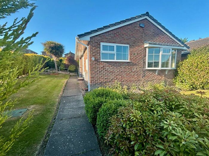 2 Bedroom Detached Bungalow For Sale In Grampian Close, Shelley, Huddersfield, HD8