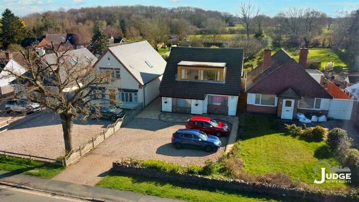 4 Bedroom Detached Bungalow For Sale In Bradgate Road, Newtown Linford, Leicester, LE6