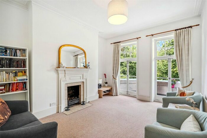 1 Bedroom Flat To Rent In Primrose Mansions, Prince Of Wales Drive, London, SW11