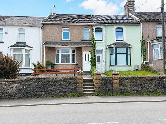 3 Bedroom Terraced House For Sale In Bridgend Road, Llanharan, Pontyclun, Rhondda Cynon Taff., CF72