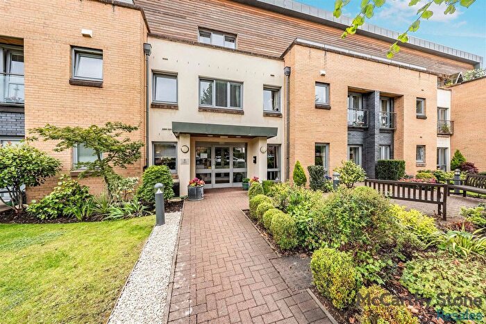 2 Bedroom Flat For Sale In The Fairways, Clarkston Road, Glasgow, G44