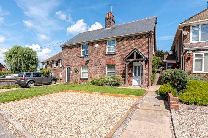 3 Bedroom Semi-detached House For Sale In High Street, Blackboys, TN22
