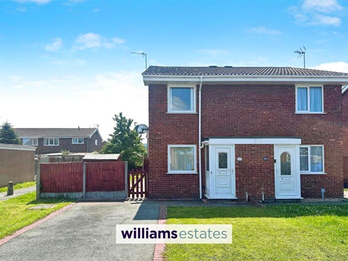2 Bedroom Semi-Detached House For Sale In Lon Gwyndaf, Prestatyn, LL19
