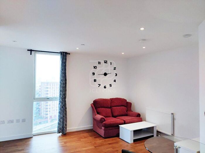 1 Bedroom Flat To Rent In Terry Spinks Place, London, E16