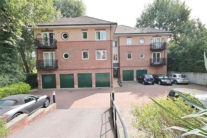 2 Bedroom Apartment To Rent In Willowbrook, Water Eaton Road, Oxford, OX2