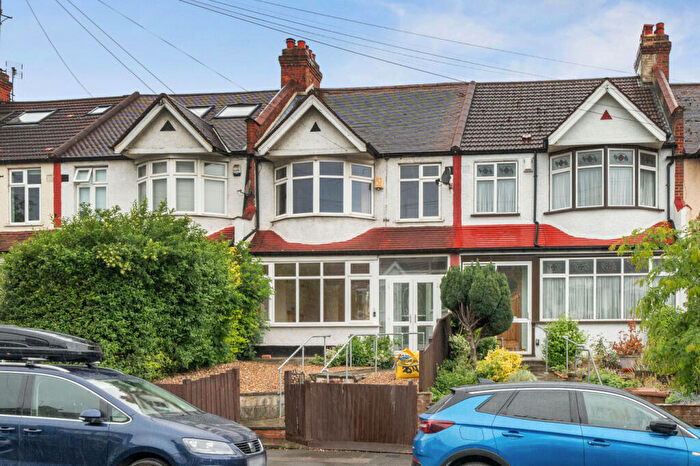 3 Bedroom Terraced House For Sale In Cranston Road, London, SE23