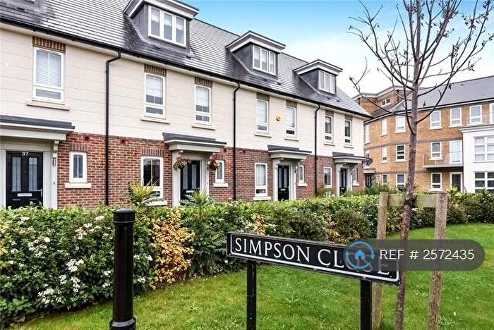3 Bedroom Terraced House To Rent In Simpson Close, Maidenhead, SL6