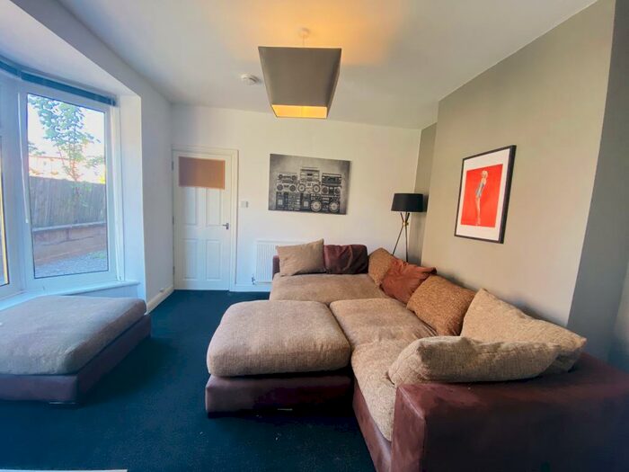 6 Bedroom Property To Rent In Pennell Street, Lincoln, LN5