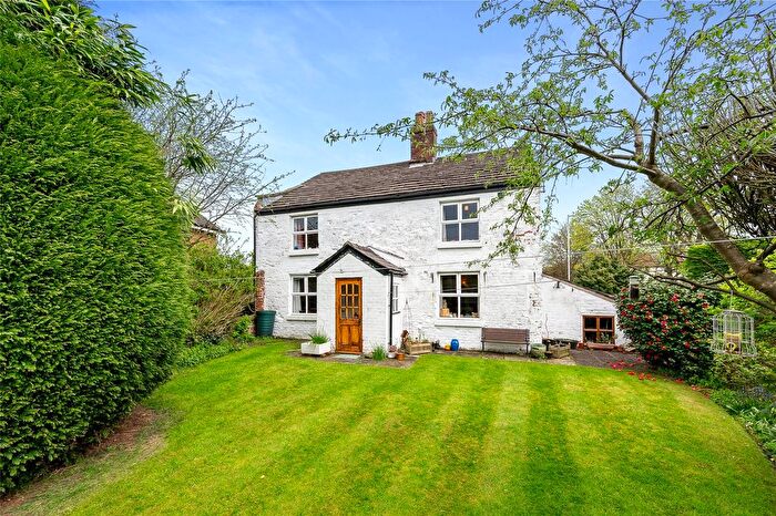 4 Bedroom Detached House For Sale In Nelstrop Road North, Heaton Chapel, Stockport, SK4