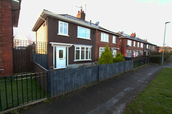 3 Bedroom Property To Rent In Thorntree Avenue, Middlesbrough, TS3