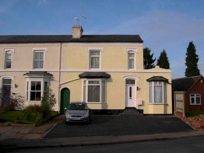 Studio To Rent In Lyndon Road, Solihull, B92