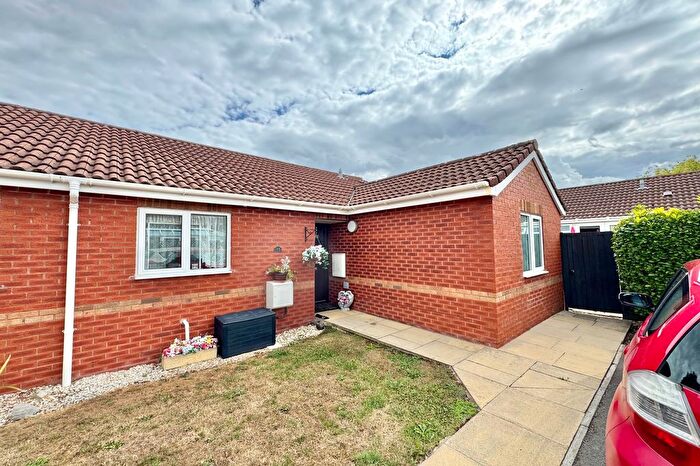 2 Bedroom Semi-Detached Bungalow For Sale In Lansdown Gardens, Weston-Super-Mare, BS22