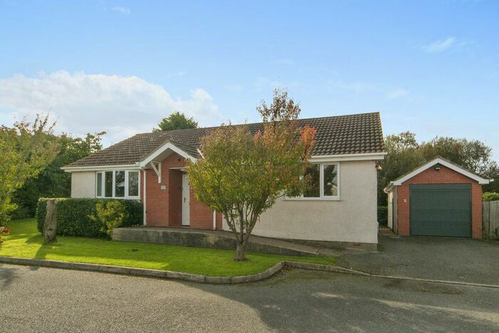 3 Bedroom Bungalow For Sale In Swn Yr Afon, Moelfre, Anglesey, Sir Ynys Mon, LL72
