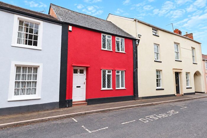 3 Bedroom Property For Sale In Fore Street, Milverton, Taunton, Somerset, TA4