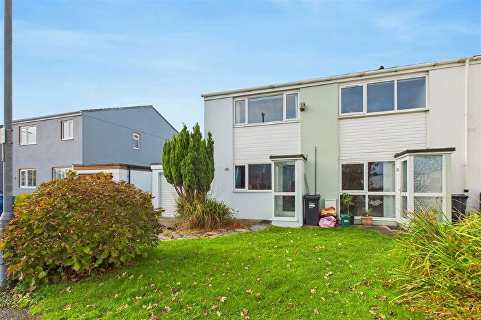 2 Bedroom End Terrace House For Sale In Pendragon Crescent, Newquay, TR7