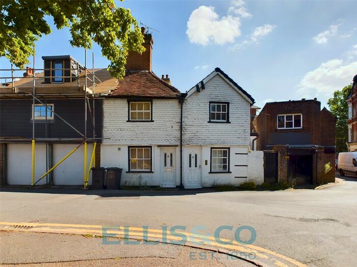 1 Bedroom Terraced House To Rent In Castle Street, Tonbridge, TN9