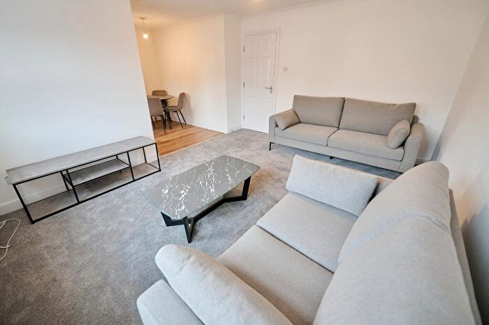 2 Bedroom Apartment To Rent In Gell Street, Sheffield, South Yorkshire, S3